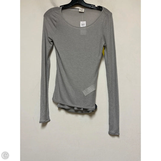 Top Long Sleeve Basic By Abercrombie And Fitch In Grey, Size: S