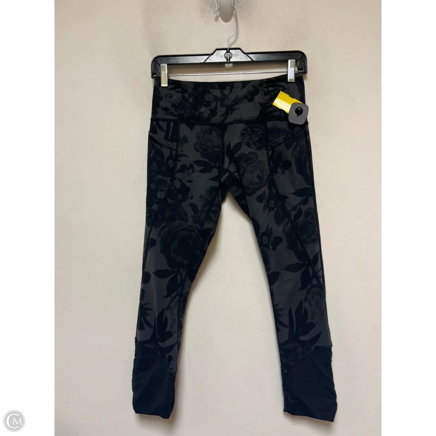 Athletic Capris By Lululemon In Black & Grey, Size: S