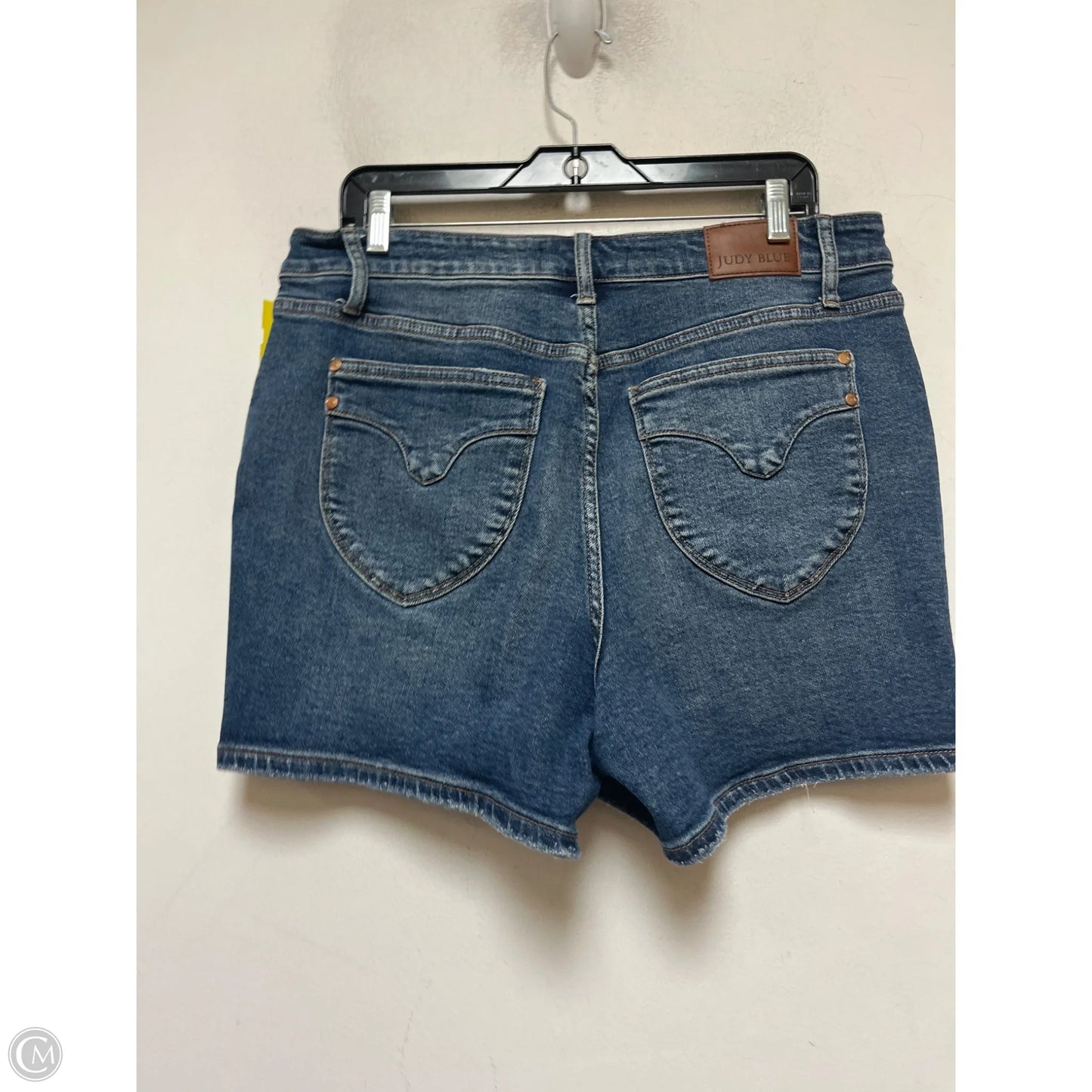 Shorts By Judy Blue In Blue Denim, Size: 16