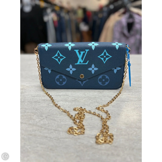 Crossbody Luxury Designer By Louis Vuitton, Size: Small