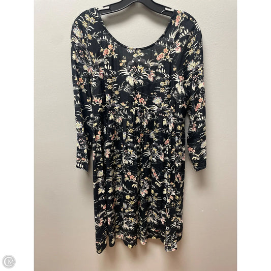 Dress Casual Short By Clothes Mentor In Floral Print, Size: L