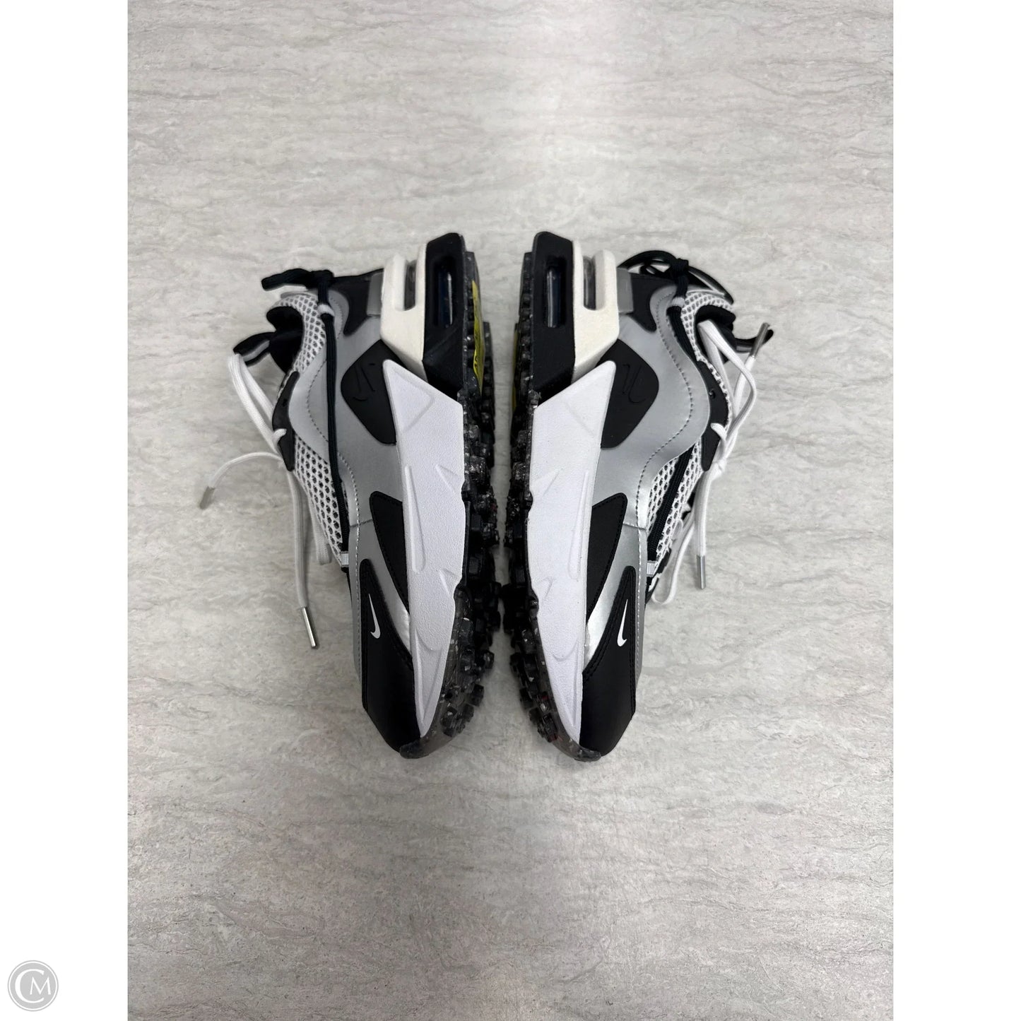 Shoes Athletic By Nike In Black & White, Size: 7