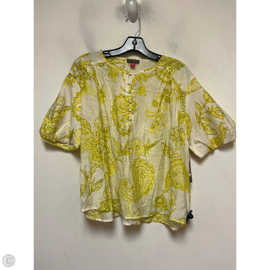 Top Short Sleeve By Vince Camuto In Green & Yellow, Size: Xs