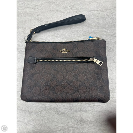 Wristlet Designer By Coach, Size: Medium