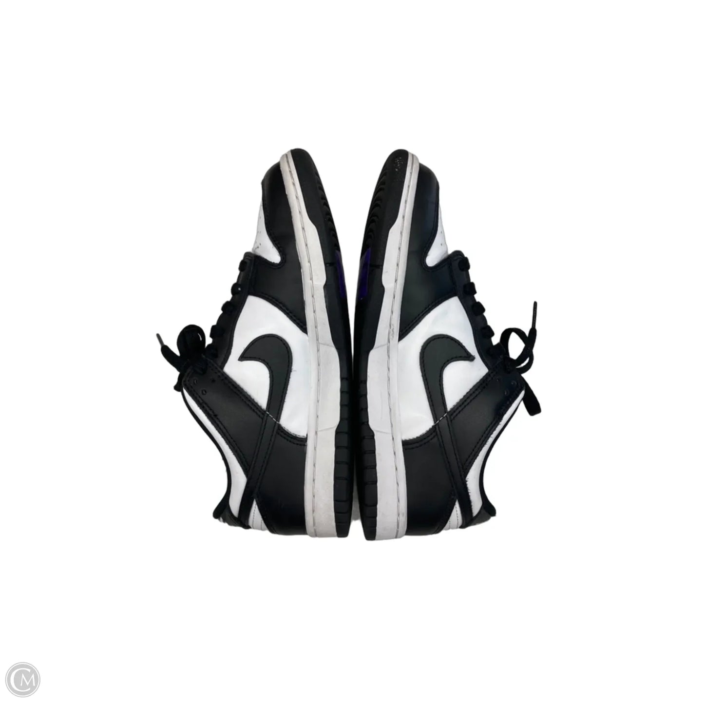 Shoes Sneakers By Nike In Black & White, Size: 8