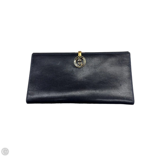 Wallet Luxury Designer By Gucci, Size: Medium