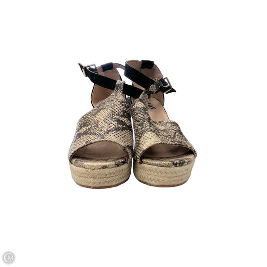 Shoes Heels Wedge By Clothes Mentor In Snakeskin Print, Size: 8