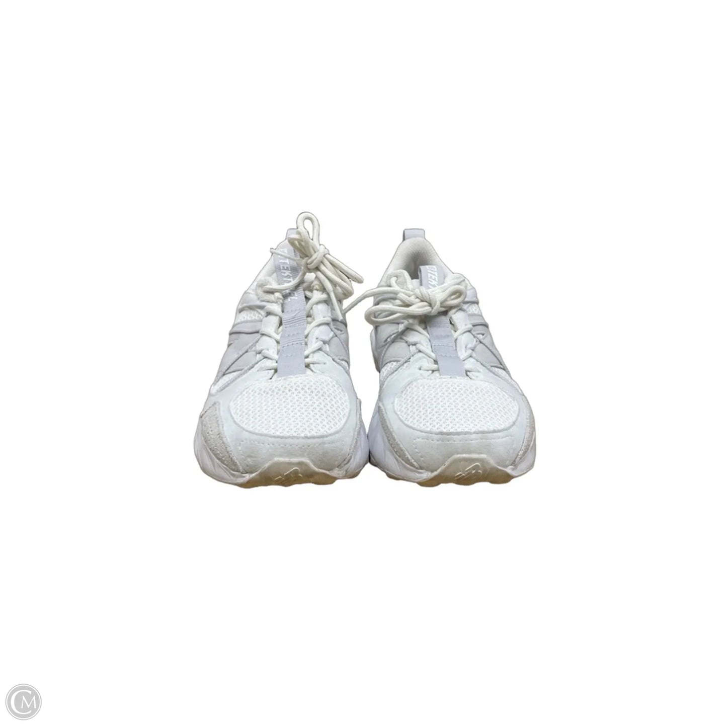 Shoes Sneakers By New Balance In White, Size: 6