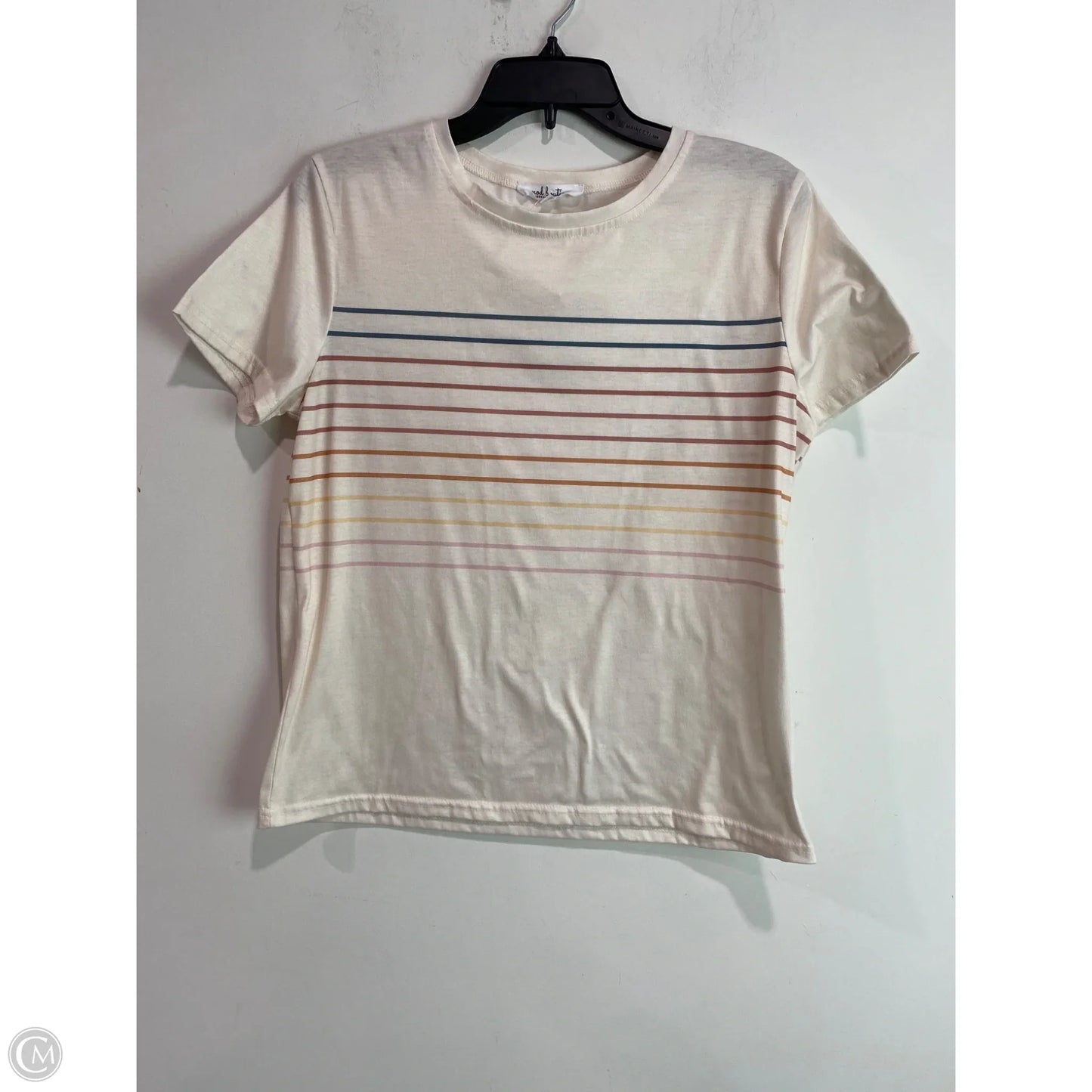 Top Short Sleeve By Clothes Mentor In Cream, Size: S