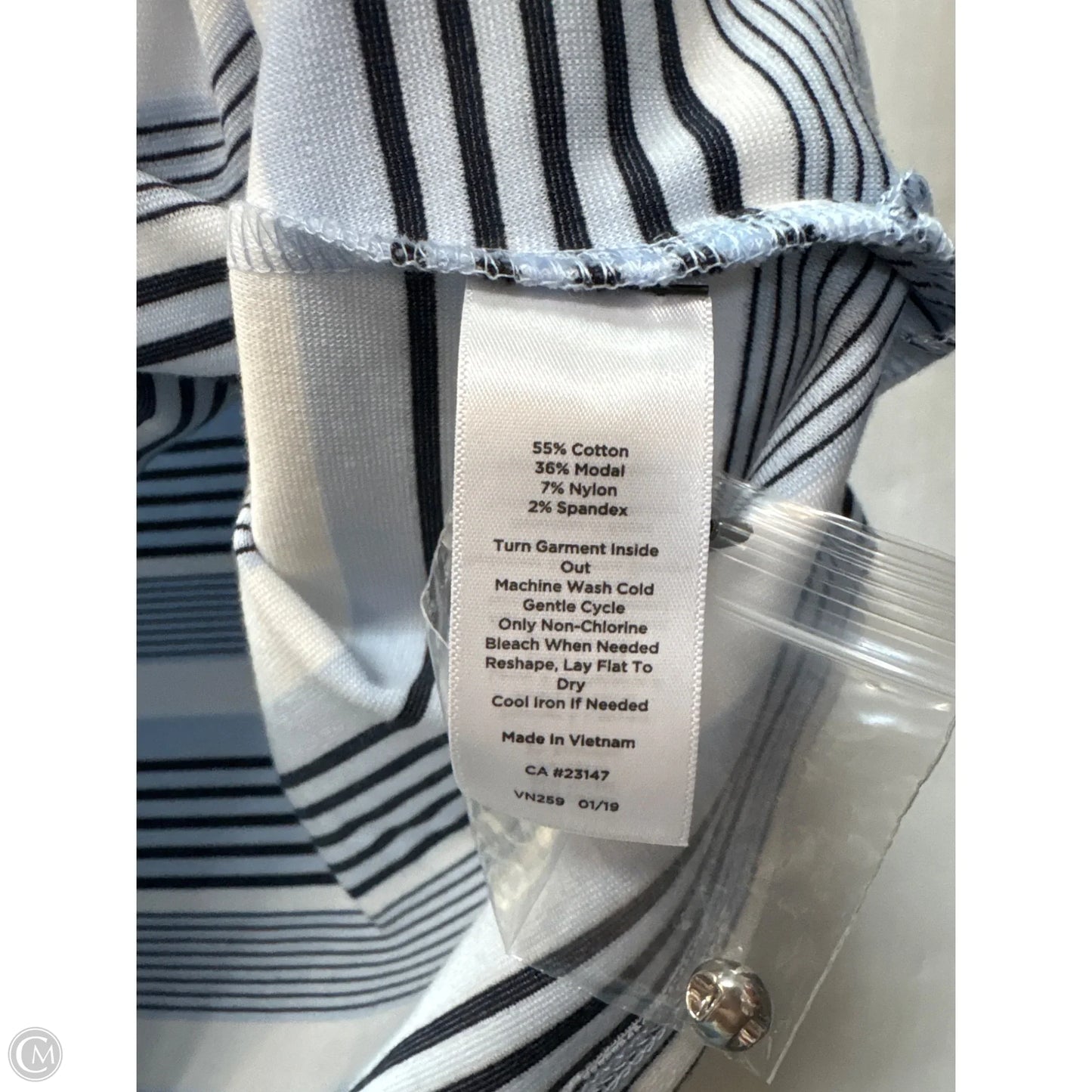Top Sleeveless By Talbots In Blue, Size: L