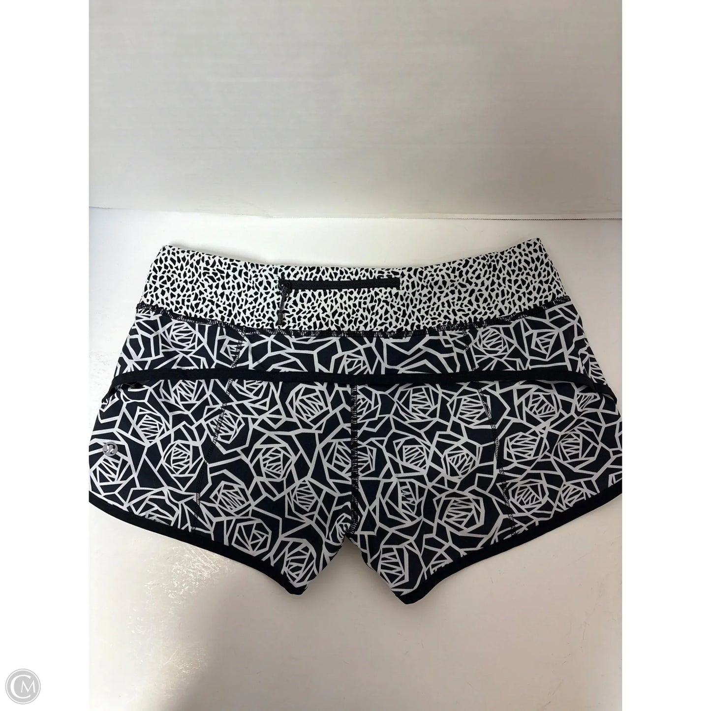 Shorts By Lululemon In Black, Size: 6