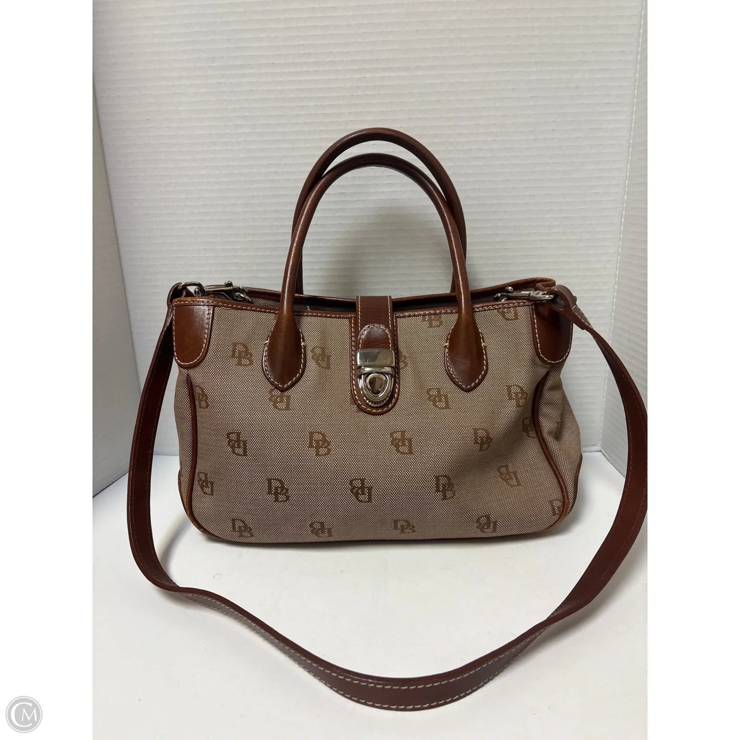 Crossbody Designer By Dooney And Bourke, Size: Medium