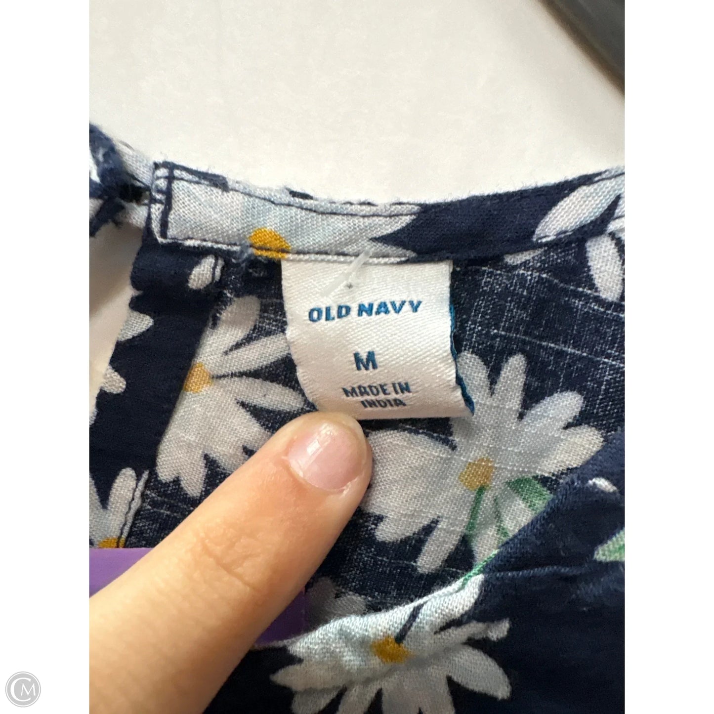 Top Sleeveless By Old Navy In Navy, Size: M