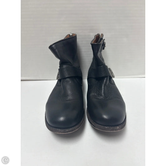 Boots Designer By Frye In Black, Size: 7.5
