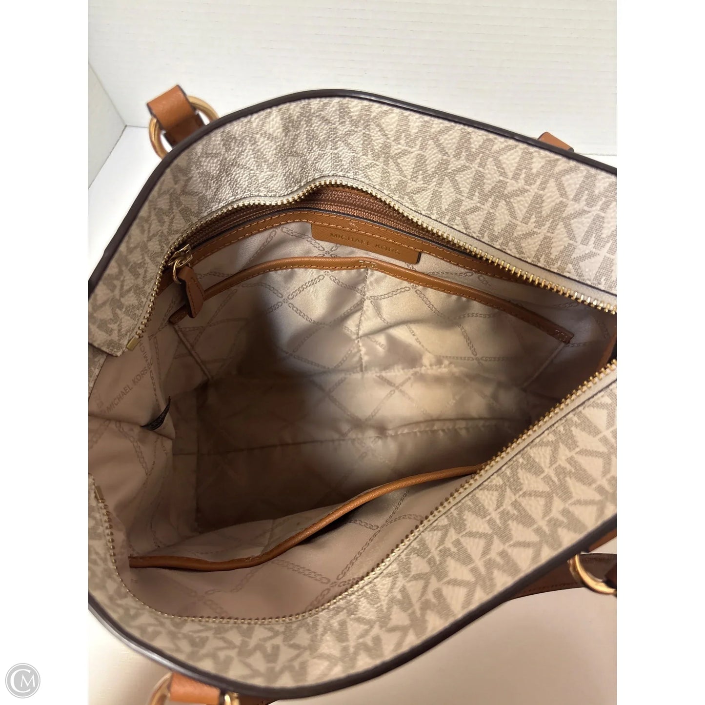 Handbag Designer By Michael Kors, Size: Medium