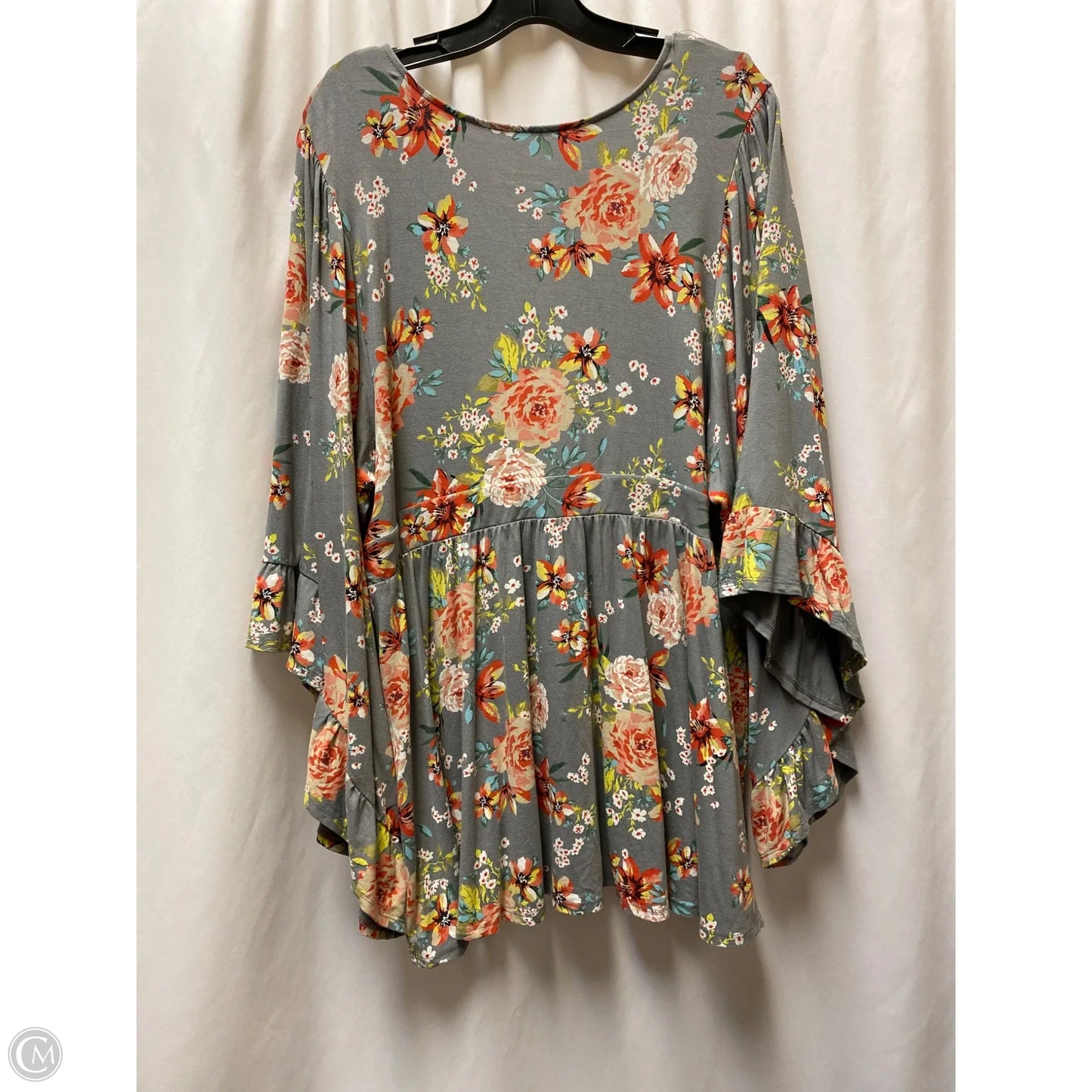 Top Long Sleeve By Torrid In Grey, Size: 3x