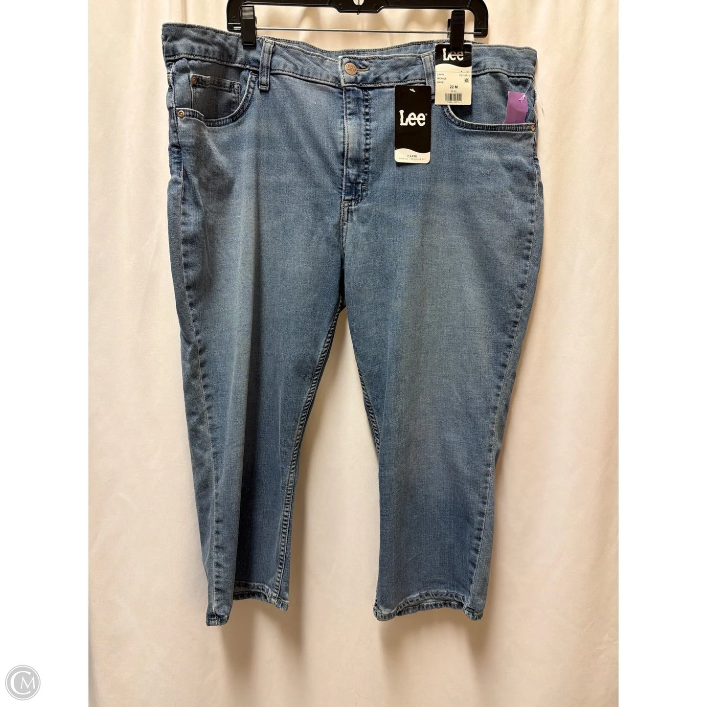 Capris By Lee In Blue Denim, Size: 22