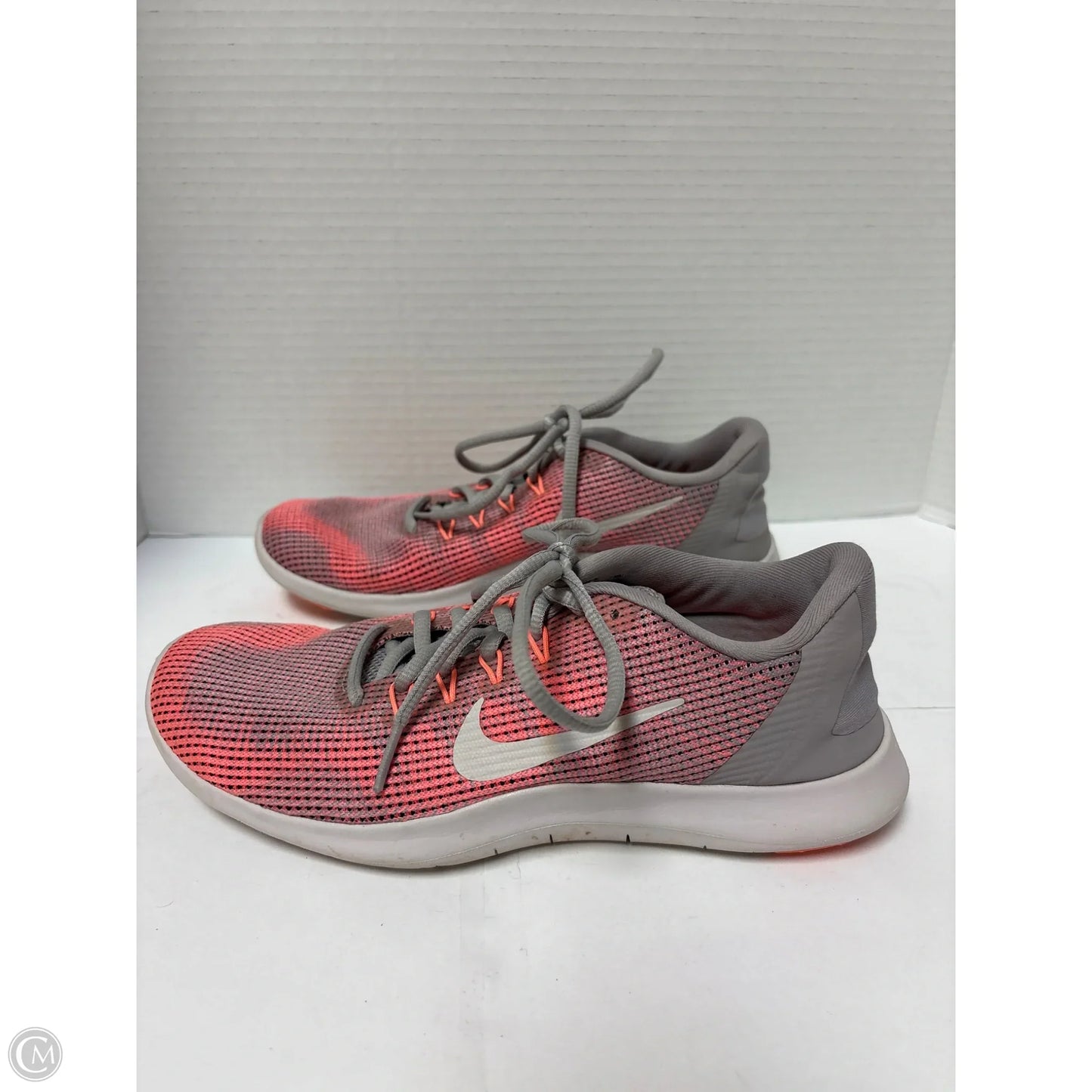 Shoes Athletic By Nike In Peach, Size: 7.5