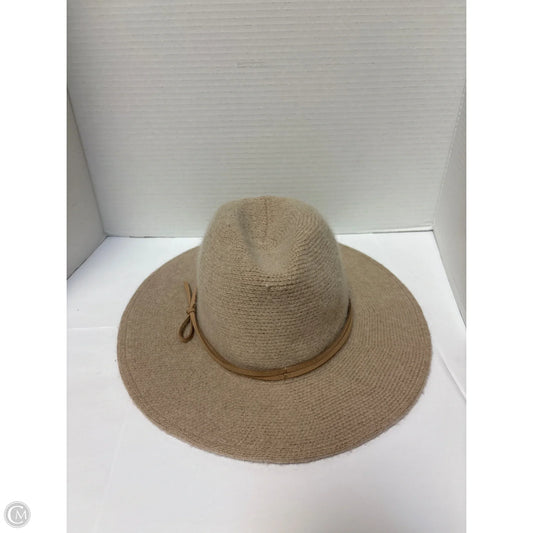 Hat Other By Universal Thread