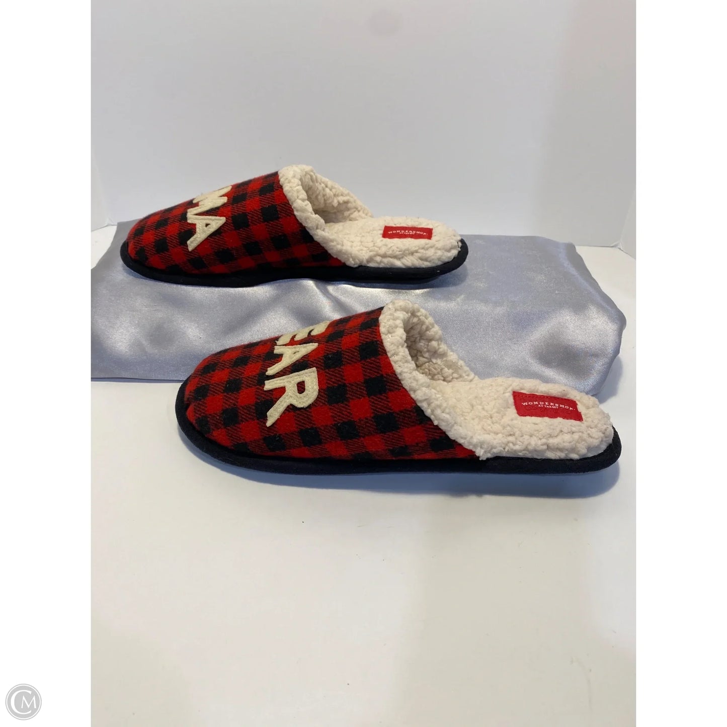 Slippers By Clothes Mentor In Red