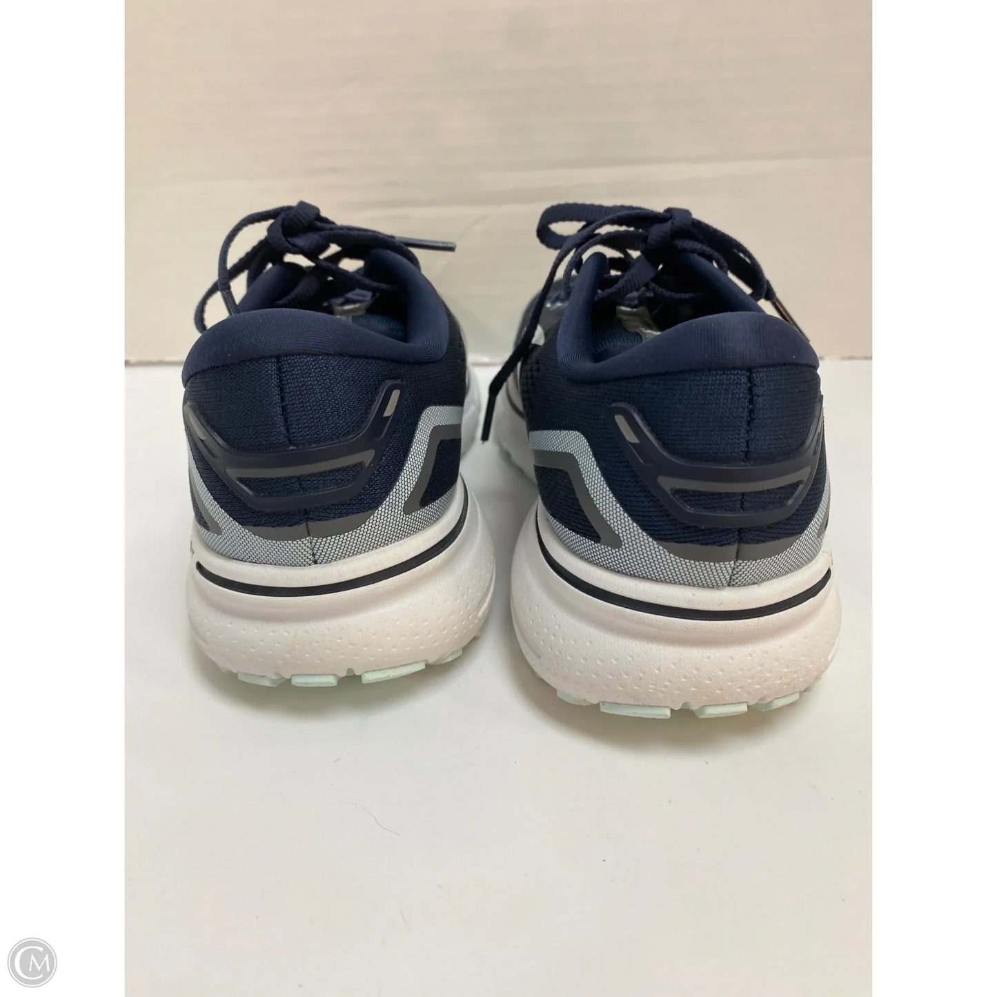 Shoes Athletic By Brooks In Navy, Size: 7.5