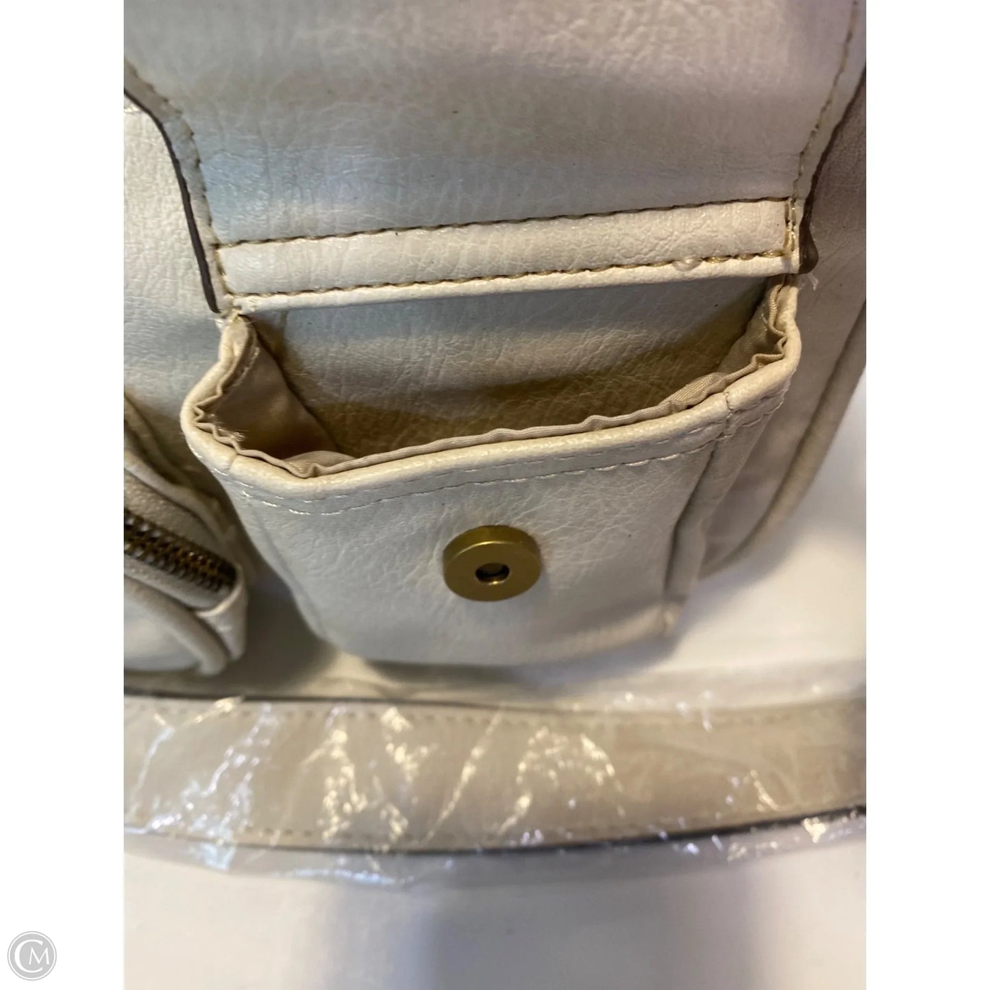 Crossbody By Clothes Mentor, Size: Small