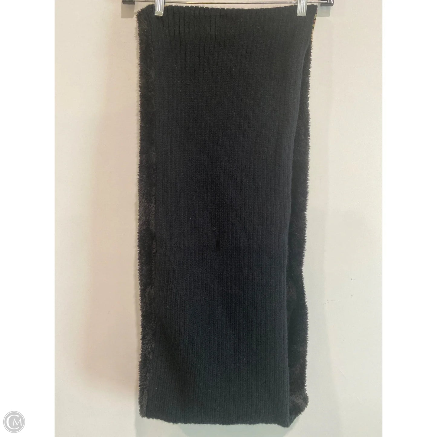 Shawl Designer By Ugg In Animal Print