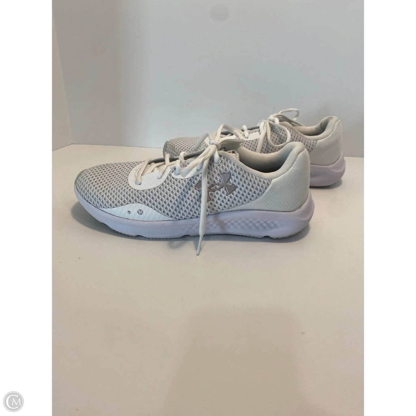 Shoes Athletic By Under Armour In White, Size: 9