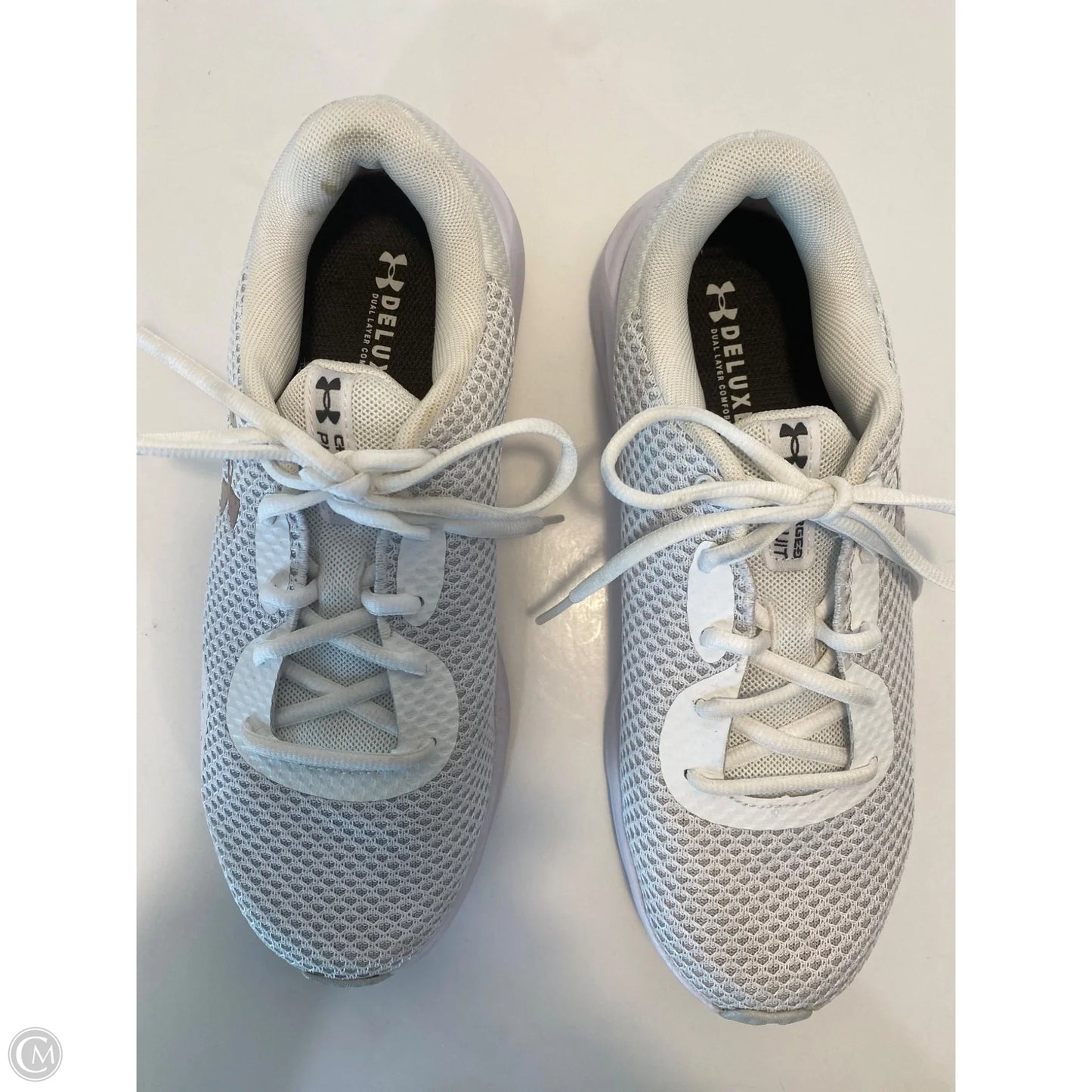 Shoes Athletic By Under Armour In White, Size: 9