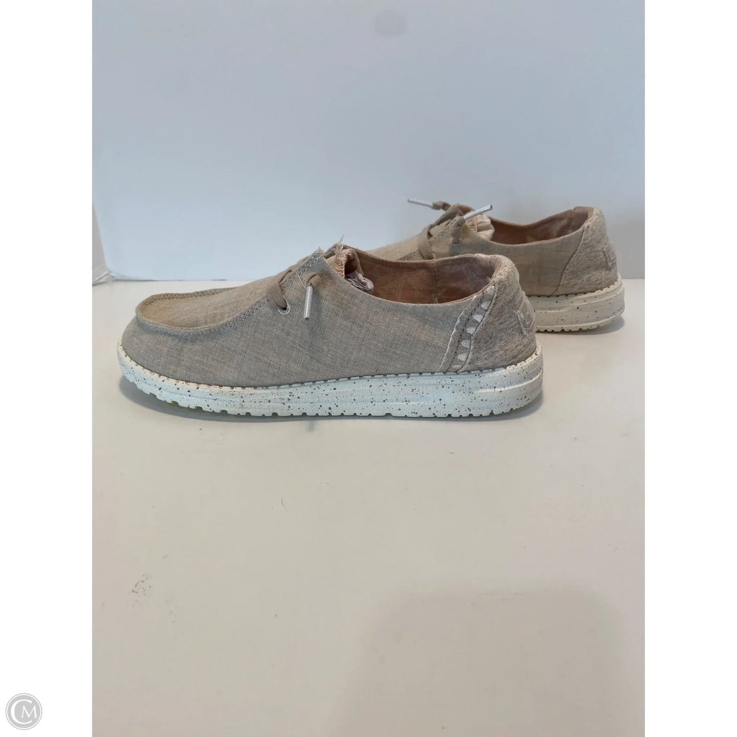 Shoes Flats By Hey Dude In Tan, Size: 8