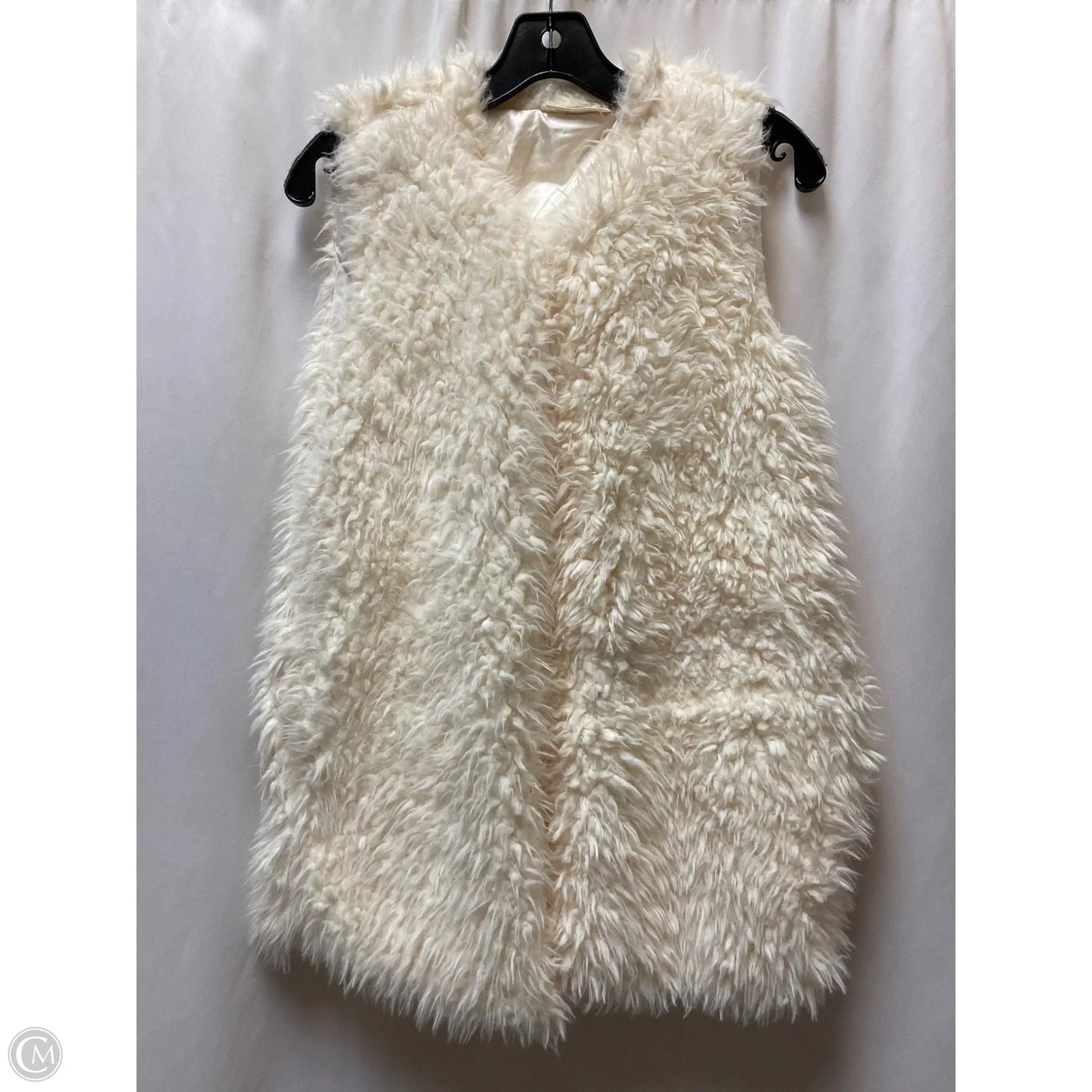 Vest Faux Fur & Sherpa By Bobbie Brooks In Cream, Size: L