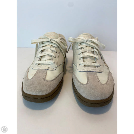 Shoes Sneakers By Reebok In White, Size: 7