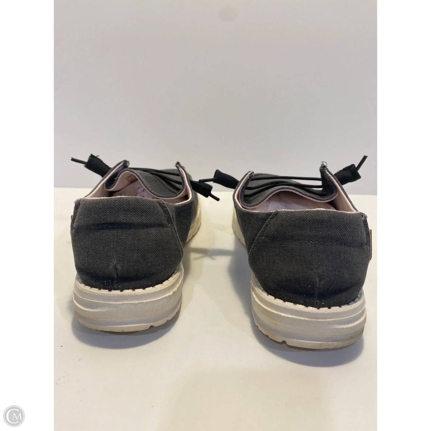 Shoes Flats By Hey Dude In Grey, Size: 9