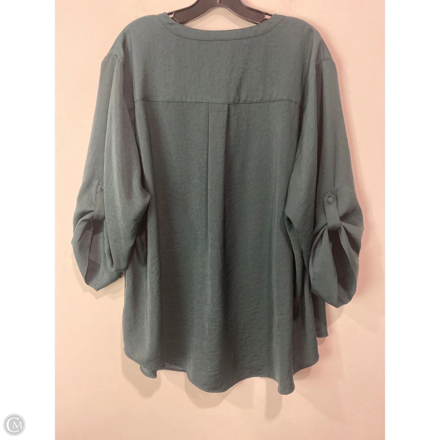 Top Long Sleeve By Torrid In Green, Size: 3x