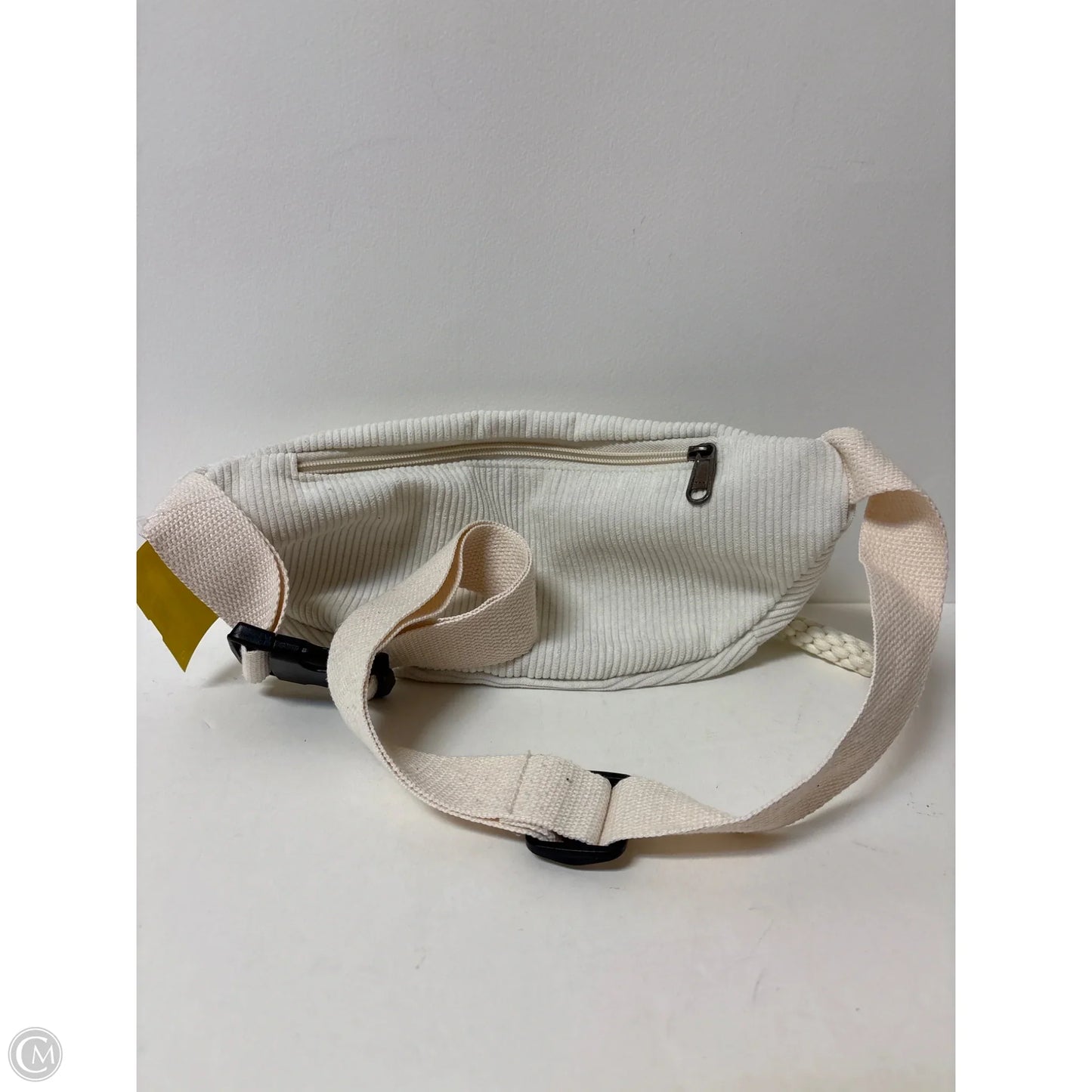 Belt Bag By Clothes Mentor, Size: Large