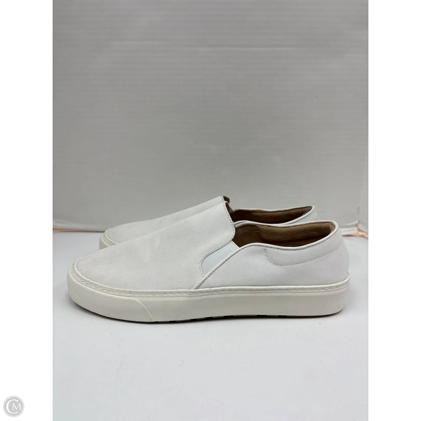 Shoes Flats By Amazon Essentials In White, Size: 12