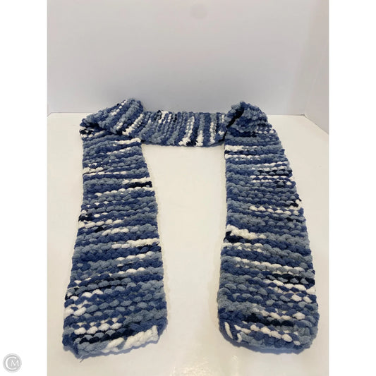 Scarf Winter By Clothes Mentor In Blue