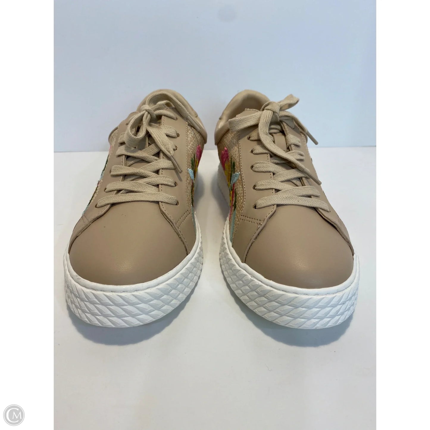 Shoes Sneakers By Crown And Ivy In Tan, Size: 8.5