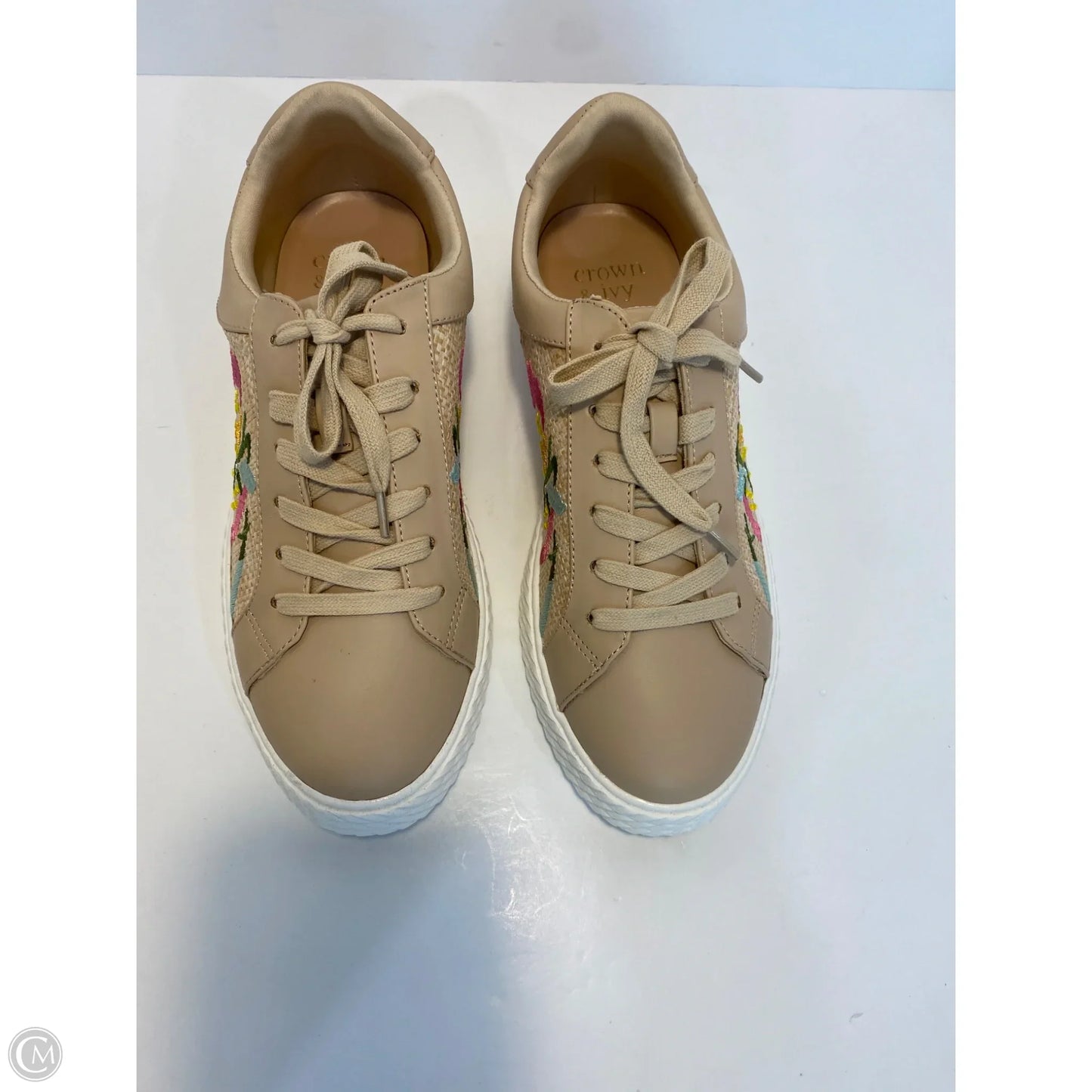 Shoes Sneakers By Crown And Ivy In Tan, Size: 8.5