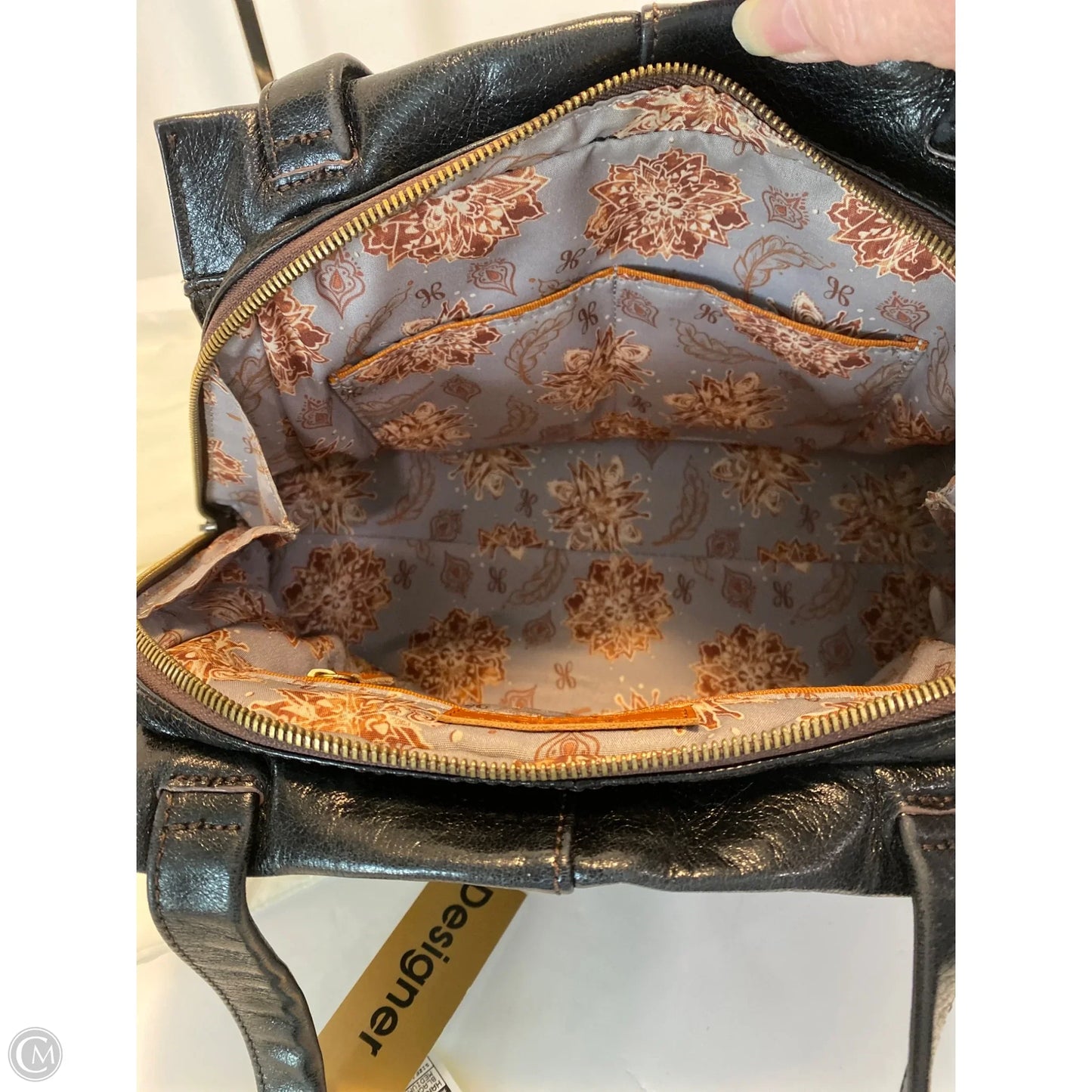 Handbag Leather By Hobo Intl, Size: Medium