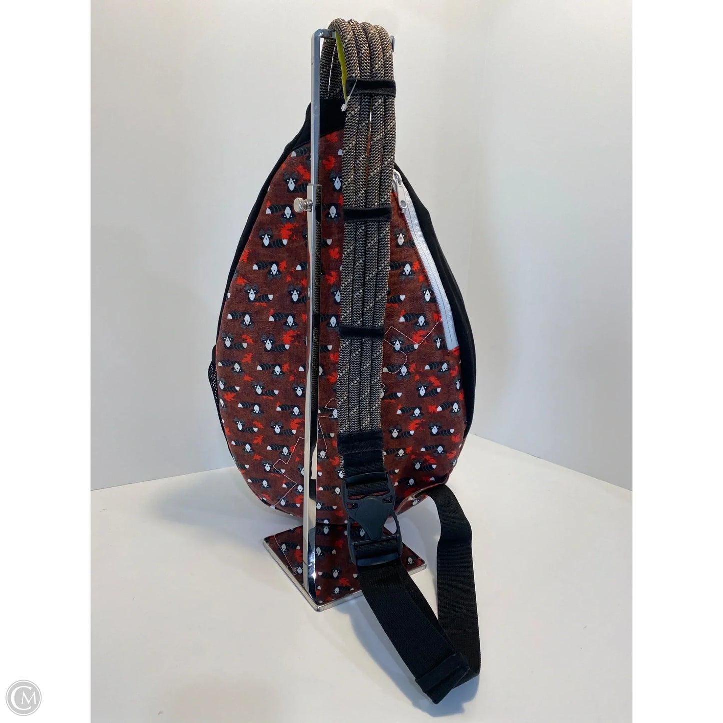 Handbag By Kavu, Size: Large