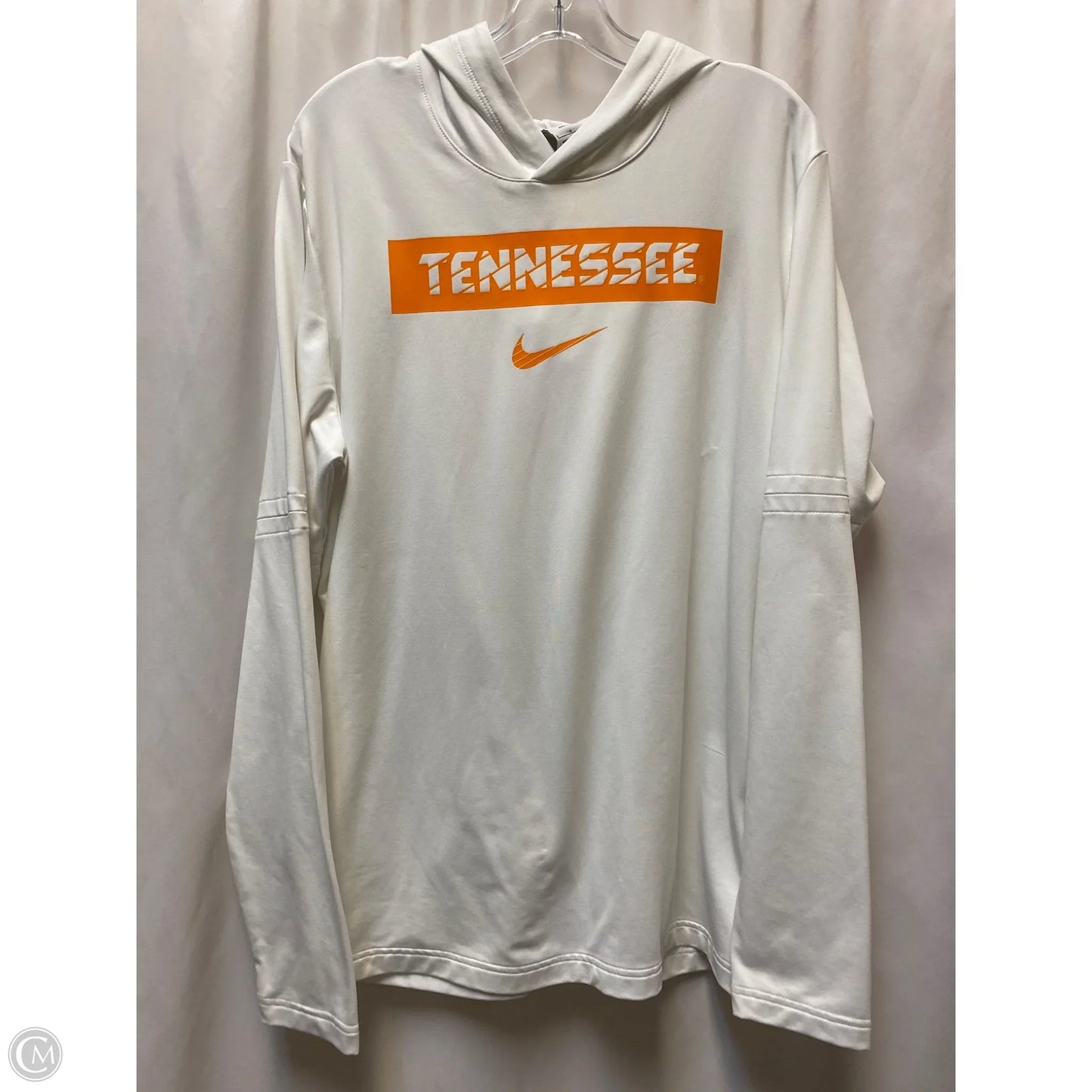 Athletic Top Long Sleeve Hoodie By Nike In White, Size: L