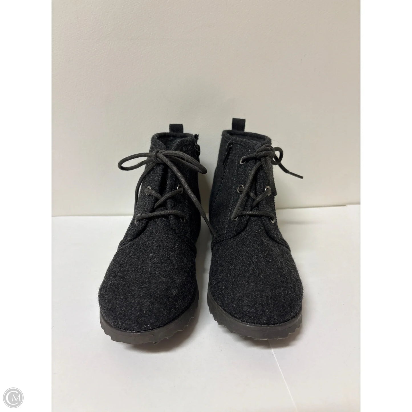 Shoes Flats By Jelly Pop In Grey, Size: 7