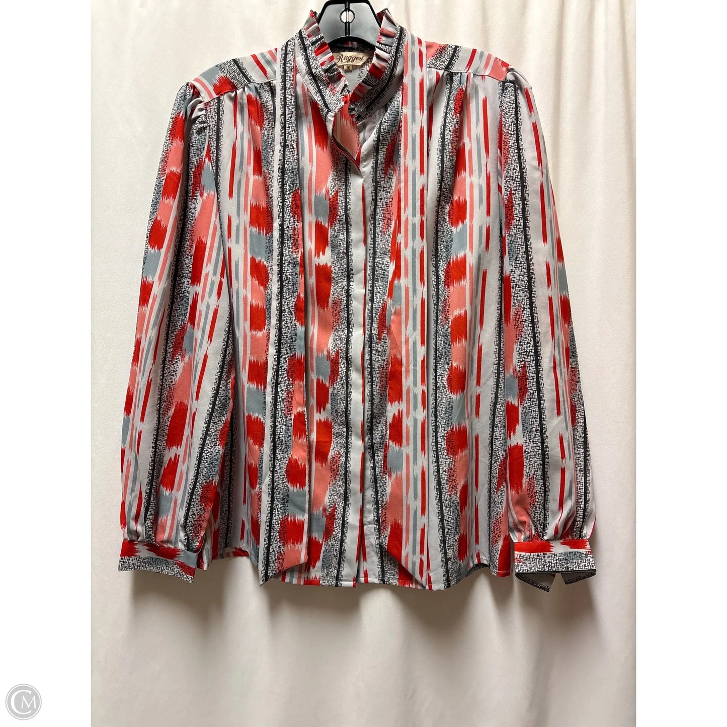 Top Long Sleeve By Clothes Mentor In Grey & Red, Size: M