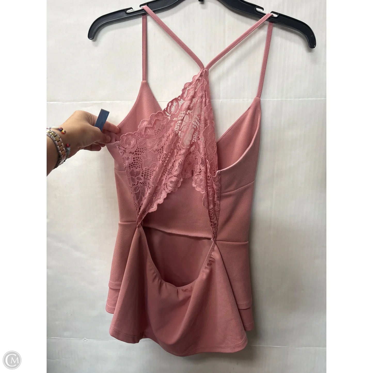 Top Sleeveless By Clothes Mentor In Pink, Size: L