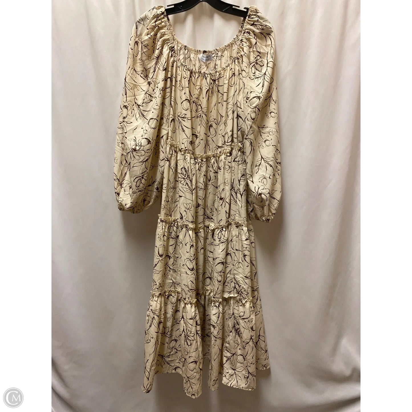Dress Casual Maxi By Clothes Mentor In Cream, Size: M