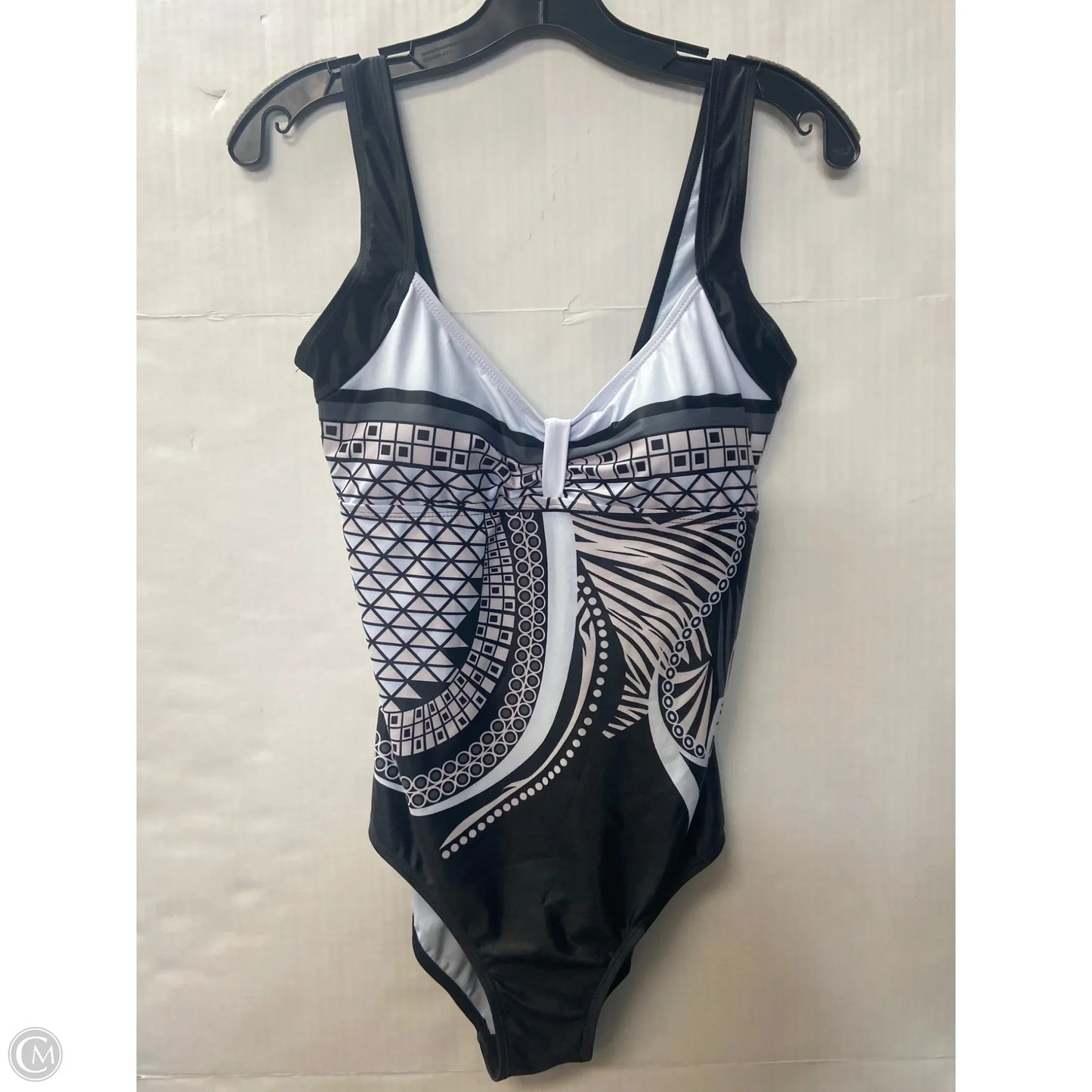 Swimsuit By Clothes Mentor In Black, Size: M