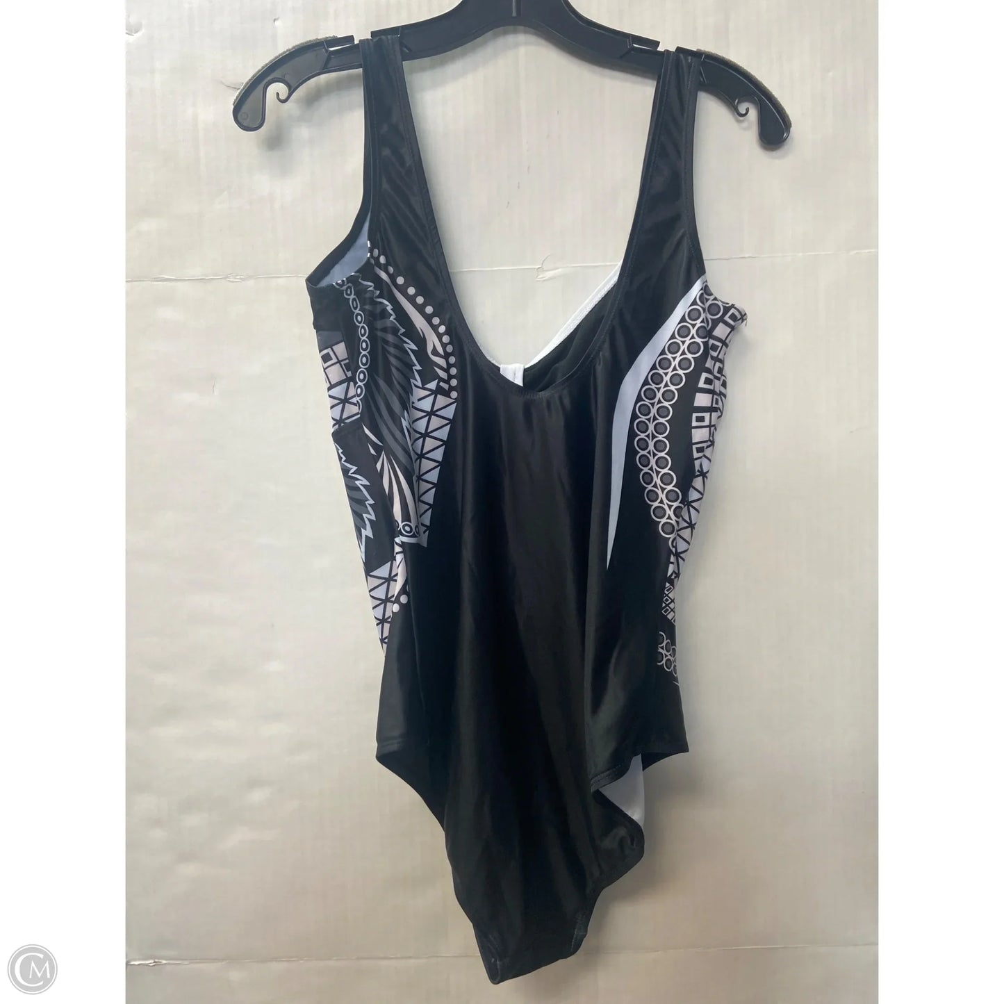 Swimsuit By Clothes Mentor In Black, Size: M