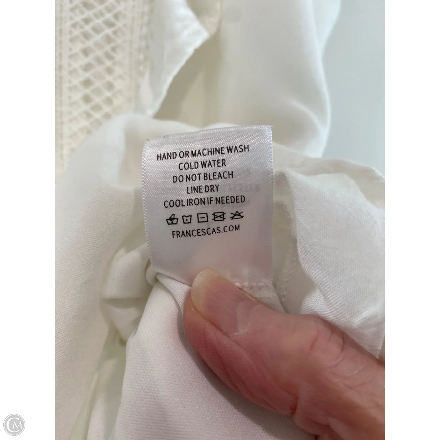 Top Sleeveless By Jun & Ivy In White, Size: L