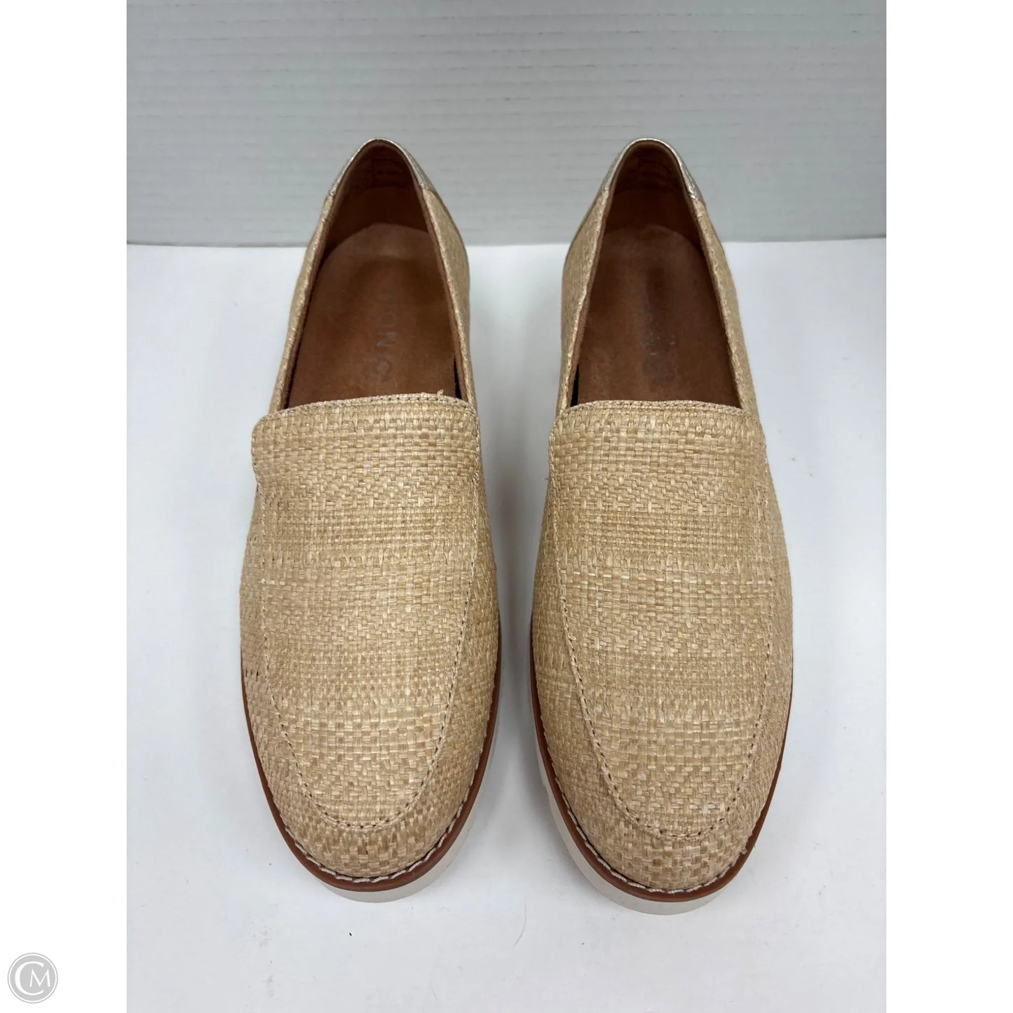 Shoes Flats By Vionic In Tan, Size: 6.5